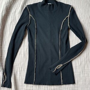 Black Long Sleeve Ribbed Top